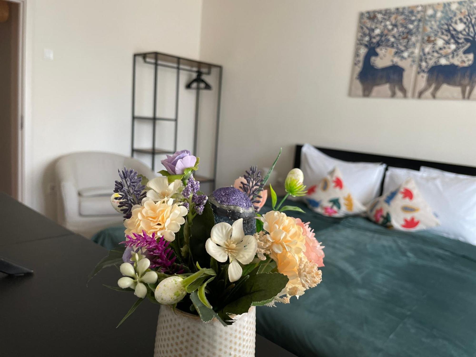 Apartament A&A Гура Хуморулуй Екстериор снимка